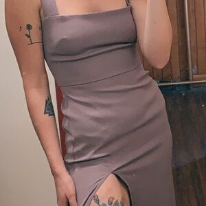 Babaton 90’s slit Midi Dress